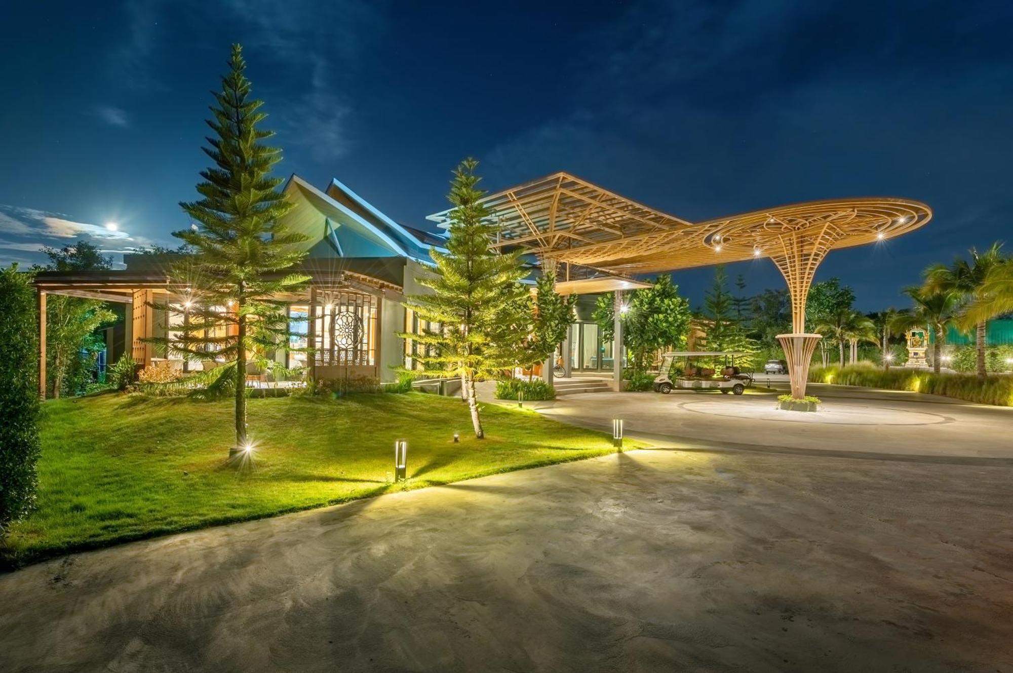 Phukalini Luxury Pool Villa & Onsen HHQ Exterior foto