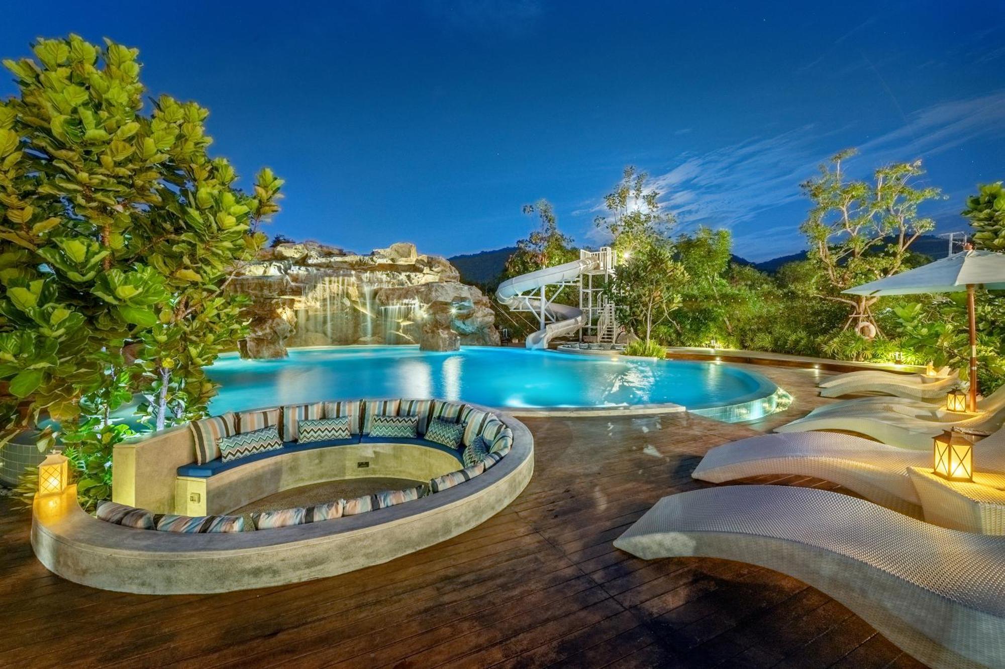 Phukalini Luxury Pool Villa & Onsen HHQ Exterior foto